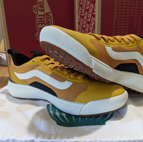 Vans UltraRange - Picture 10 of 11